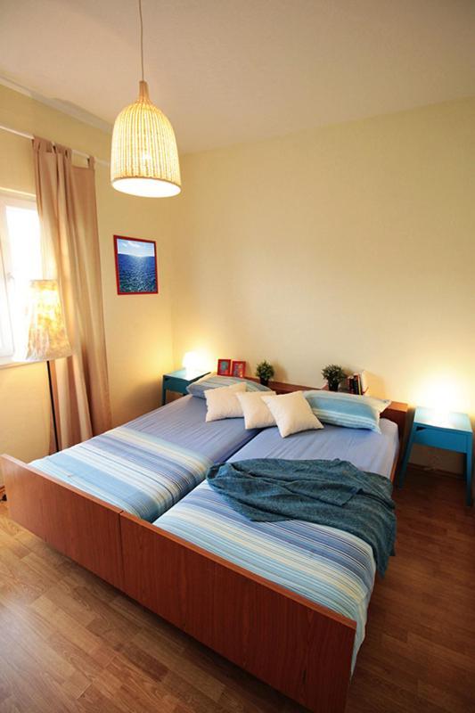 Apartments Stina Seget Vranjica Exterior photo